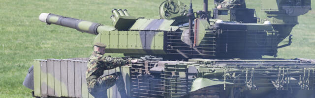 ​У току је интензивна обука за борбену употребу модернизованих тенкова