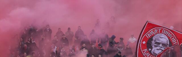 Povređeni prvotimci Radničkog! FSS zatvorio stadion "Čika Dača" - pogledajte snimke strašnog incidenta u Kragujevcu (VIDEO)