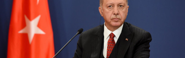 ERDOGAN VAKCINISAN: Predsednik Turske primio prvu dozu KINESKE VAKCINE! (VIDEO)