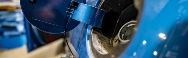 "Imam 38 godina i shvatih": Hit o poklopcu za rezervoar (VIDEO)