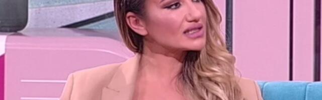 "Podneli 13 krivičnih prijava protiv mene" Pevačica prošla kroz pakao sa bivšim mužem i njegovom porodicom