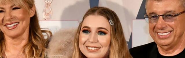 "Tata, šta će meni Roleks, ja ne znam da gledam na sat" Ćerka Saše Popovića je neviđeno skromna, nisu mogli da je nateraju da kupi brendirano: "Mi se oblačimo u Luj Vitonu, ona u Berški"