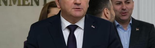 Savo Minić podneo ostavku!