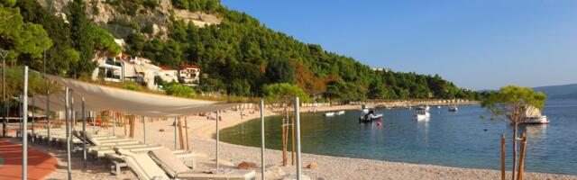 ČOVEKA NA PLAŽI U HRVATSKOJ UBOLO NEŠTO U STOPALA "Nisam se mnogo obazirao na to, bilo je skoro neprimetno, a onda sam ostao bez OBE NOGE"