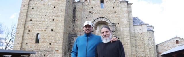 SLAVA BOGU! ISPOVEST NENADA LALATOVIĆA ZA VASKRS: Volja Gospodova bila je da dođem u Stari Ras i pronađem duhovnog oca!