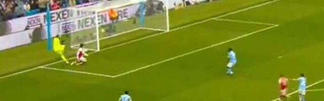 Donaruma nije isti posle Zenice: Imao amaterski kiks, ali je Siti dobio Arsenal i zakuvao borbu za trofej u PL