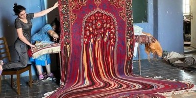 Fascinantne prostirke psihodeličnog izgleda azerbejdžanskog dizajnera