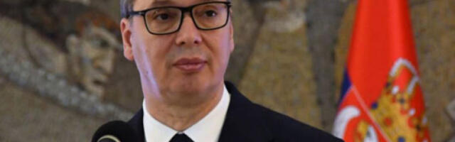 Председник Вучић честитао Карану победу на поновљеним председничким изборима у РС