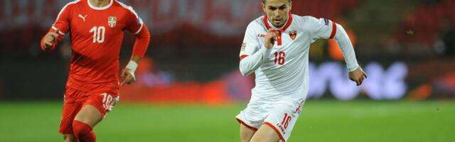 Za dve godine u Zvezdi odigrao 1 meč, poznati Crnogorac sada blista, osvojio trofej sa 3 srpska fudbalera