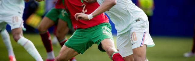 Da li je Mbape postigao gol nakon igranja rukom? Nova kontroverza na Mundijalu, pogledajte ovo! (VIDEO)