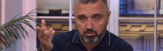 Prostačina Vučićević vređao Žaklinu Tatalović, sud ga osudio da plati 200.000 globe