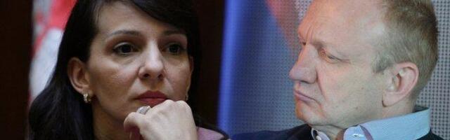 ĐILAS I NJEGOVI NAJBLIŽI SARADNICI NE KRIJU NERVOZU! U čemu to grešimo kad se Vučić uopšte ne bavi nama, već samo radi svoj posao?!