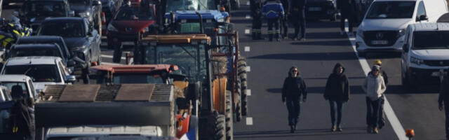 ​Пољопривредници у Француској опет протестују због убијања заражених говеда