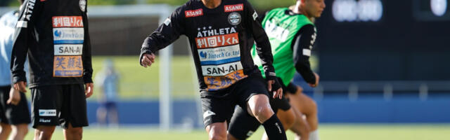 Stariji nego PSŽ - Fudbaler na pragu sedme decenije, a potpisao novi ugovor