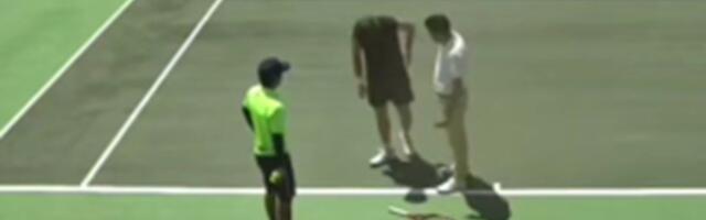 "Đokovićev incident", samo drugačije uloge: Teniser odglumio povredu, evo kako ga je skupljač pogodio lopticom