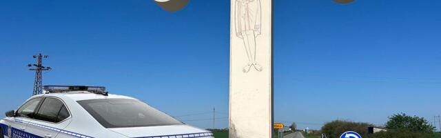 HORROR IN BELGRADE: Man murders friend, hides body under bed, gets behind wheel and dies crashing into cross!