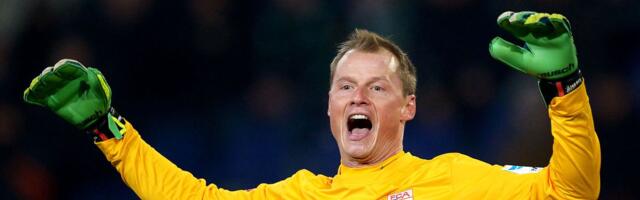 Ubio ga voz: Prve fotografije s mesta nesreće u kojoj je poginuo Maninger! /FOTO/