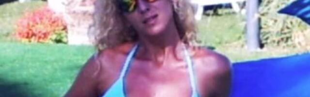 MAJKO MILA, KAKVA MAČKA: Ima 56 i izgleda bolje od duplo mlađih, plavi bikini istakao PRIRODNE OBLINE, prava bomba