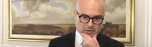 Građani oterali Vučevića iz Kule: Letela jaja, oglasio se predsednik SNS (VIDEO)