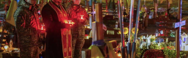 1.000 TELA STIGLO U UKRAJINU Spremaju se za masovnu sahranu