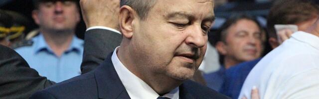 Dačić danas izlazi iz bolnice, Vučić kaže da sledeće nedelje mora da počne da radi