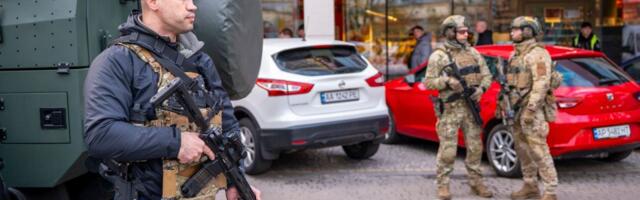 Kijevski policajci suspendovani jer su tokom terorističkog napada pobegli od napadača