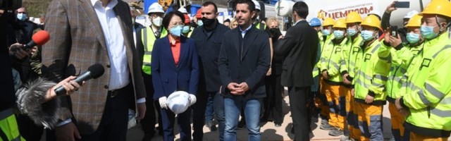 Ugovor za auto-put do Crne Gore “uskoro” - i tako mesecima