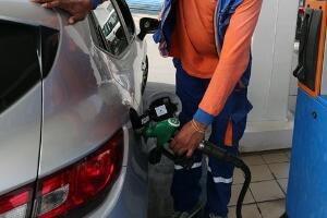 До краја године продужено ограничење цена нафтних деривата, брашна још три месеца