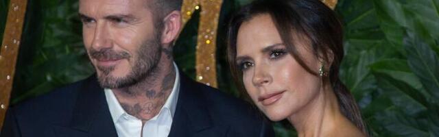 Tašta Dejvida Bekama zumirala njegove gole slike, pa uzviknula: Sve se VIDI - internet gori od komentara (FOTO)