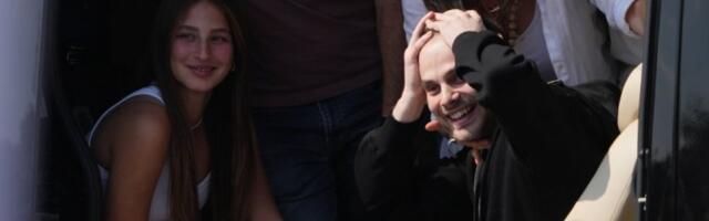 "HVALA SRBIJI!" Majka Alona Ohela podelila sliku sa sinom i prenela njegovu poruku svetu!