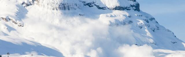 Lavina zatrpala i odnela planinara, njegova žena posmatrala užas: Tragedija u Alpima