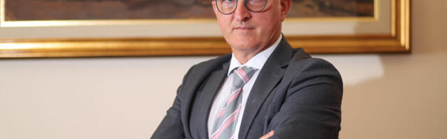 Slobodan Cvejić (SRCE): Vučić prošle godine pretrpeo niz jakih udaraca i gubitaka, od EU se okrenuo ka zemljama Azije i Afrike