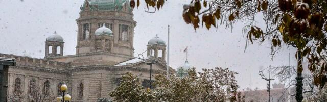 Studenti pozivaju na grudvanje ispred Skupštine