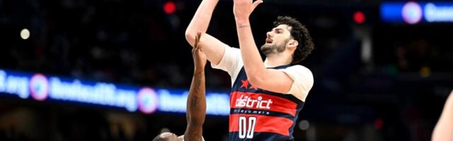 SRBIN BAŠ NEMA SREĆE! Dobio šansu u startnoj petorci i zablistao u čuvenoj dvorani, a onda doživeo neverovatan peh!