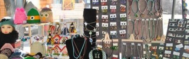 RUKOTVORINE ZANATLIJA: "Bum market" na Zemunskoj pijaci
