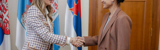 Ђедовић Хандановић: Напредују преговори са Мађарском о НИС-у