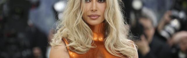 Kim Kardašijan sa šiljatim bronzanim oklopom oduševila na Met Gali: Kritičari je hvale na sva usta, a iza kreacije stoji ovaj umetnik