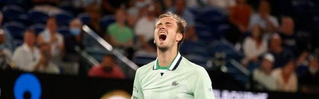 Danil “Led“ Medvedev od 0:2 i meč lopte za Nadalovog pulena do preokreta i bitke sa arhineprijateljem!