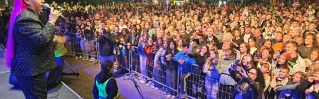 Spektakularnim vatrometom i koncertom Zorice Brunclik u Novoj Varoši počeo „Zlatarfest”