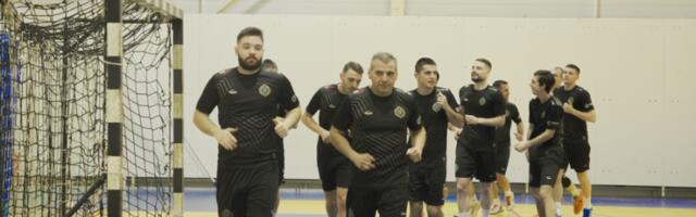 CRNO-BELI UPALILI MOTORE: Cilje je jasan, da se klub vrati u vrh srpskog futsala! (FOTO GALERIJA)