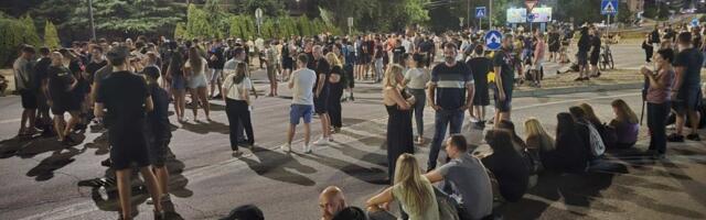 (FOTO) Šok prepiska blokadera: Bukti rat između Niša i Beograda!