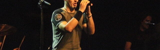 Protest hrvatskih desničara zbog otkazivanja Tompsonovog koncerta u Zagrebu