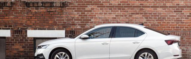 Srbi ovaj auto obožavaju: Košta oko 4.500 evra, troši malo, a izgleda kao zver (FOTO)