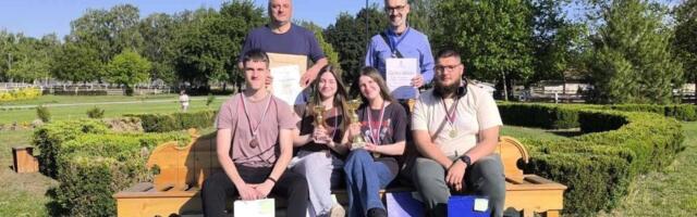 Oni su šampioni programiranja! Učenici Tehničke škole iz Vladičinog Han opet najbolji u robotici