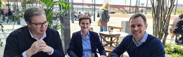 Vučić s ekipom u Beogradu na vodi: Popuštanje mera