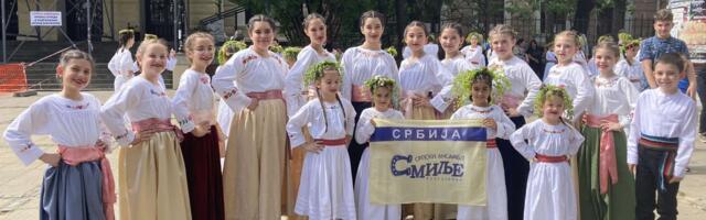 Otvoren Đurđevdanski karneval na Đačkom trgu