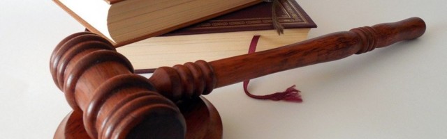 VARNICE NA SUĐENJU ZA INCIDENTE NA MITINGU 2008. GODINE! Šef policije: Nisam kriv za paljevinu ambasade