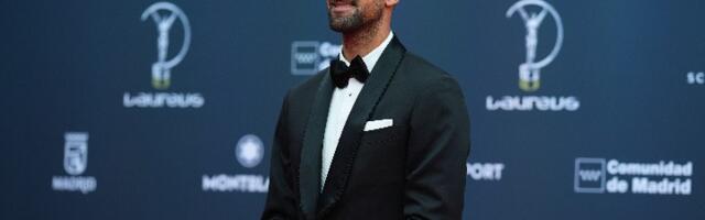 Novak Đoković i Arina Sabalenka obeležili crveni tepih u Madridu: Elegancija, nagrade i veliko interesovanje javnosti