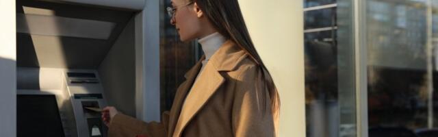 Danas stiže pomoć za mlade: Evo kome će na račun leći novac