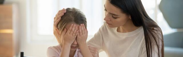 Roditelji ovu grešku prave svakog dana misleći da pomažu: Psiholozi upozoravaju da šteti razvoju deteta